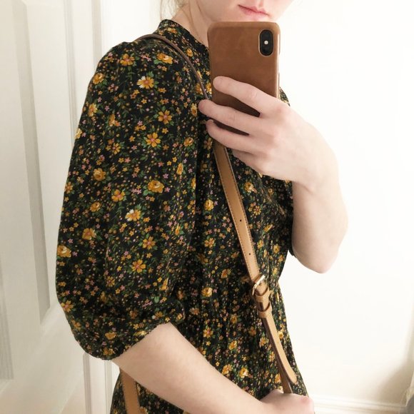 Sunning Vintage Floral Midi Dress - Poof Sleeves - Picture 3 of 13